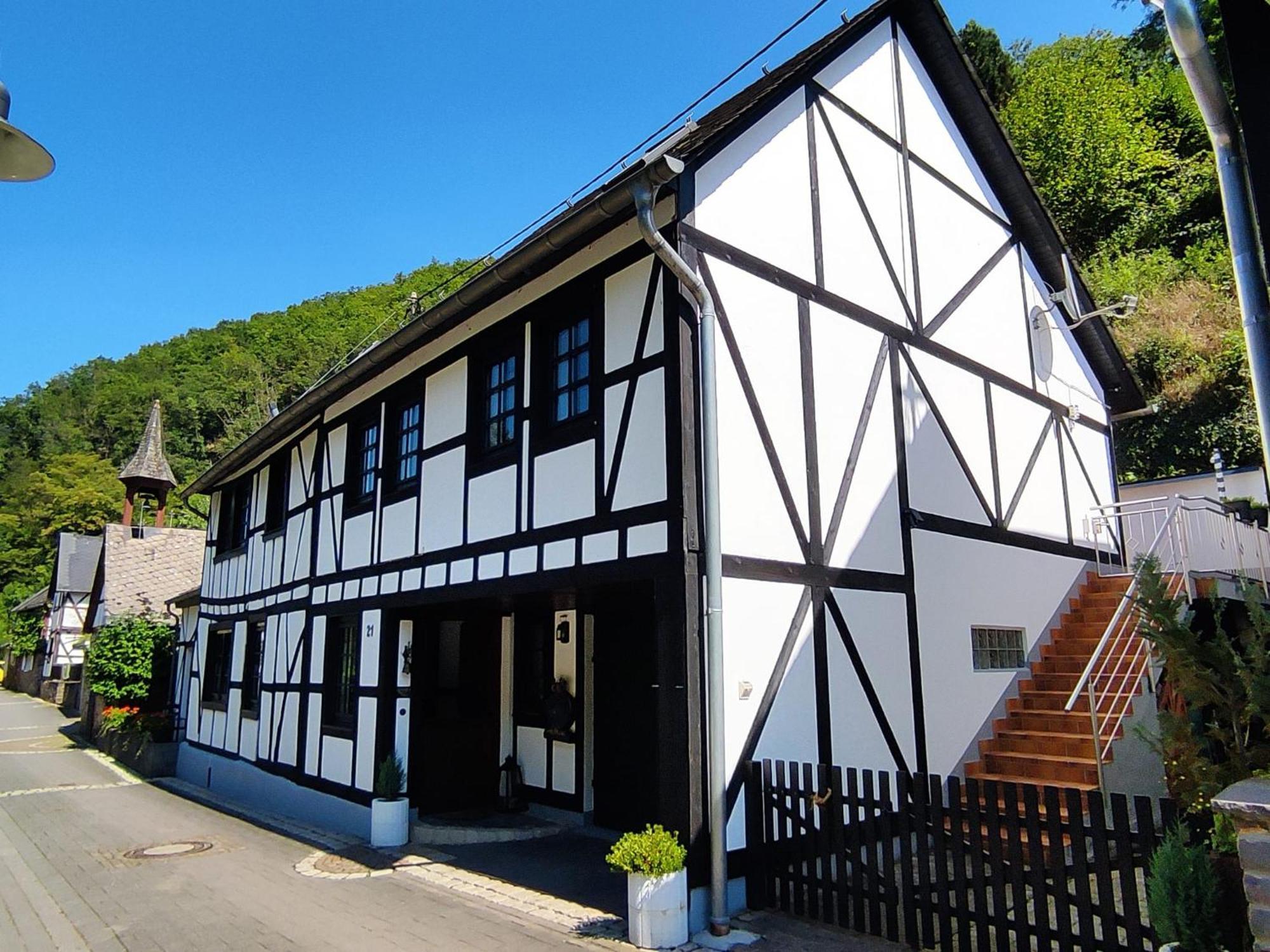 Ferienwohnung 'Unter Der Burg' Brodenbach Zewnętrze zdjęcie