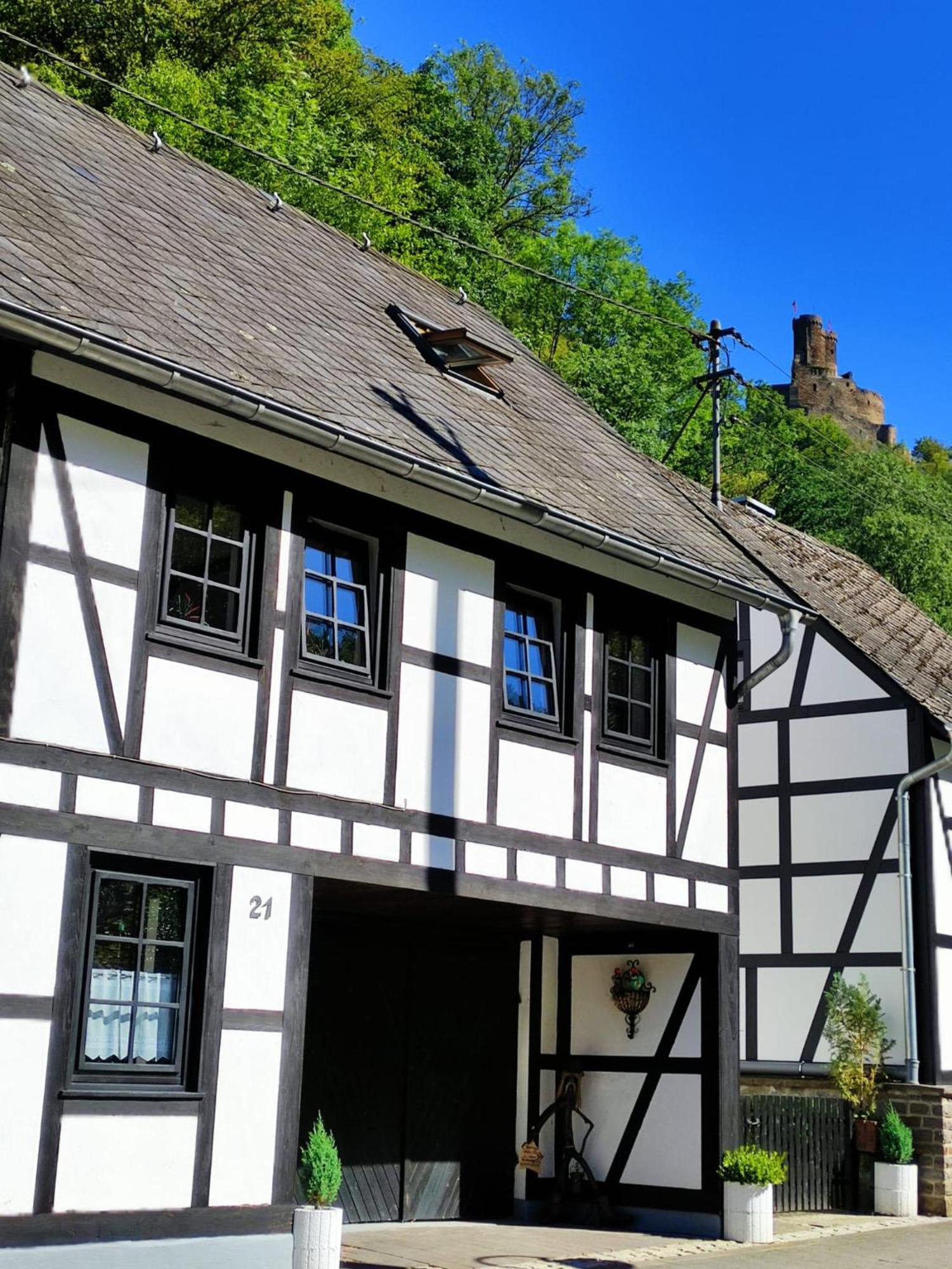 Ferienwohnung 'Unter Der Burg' Brodenbach Zewnętrze zdjęcie